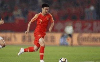 武磊百场：扛着伤痛，看中国足球的起伏