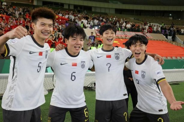 等U23亚洲杯和亚运会足球博弈拉爆，韩国足球就完了。