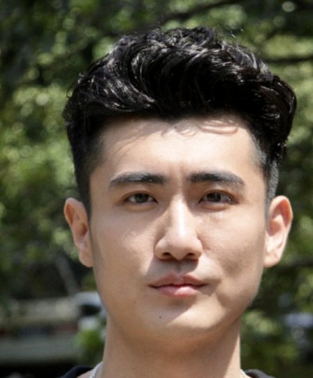 王博豪在荷乙踢不上主力， 荷乙强度高于中超