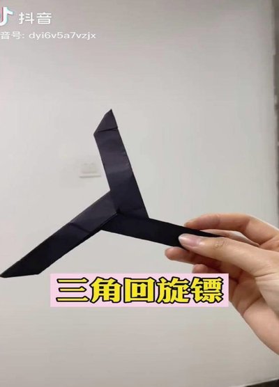 董路：质疑球星骨龄，现怒斥粉丝双标引争议